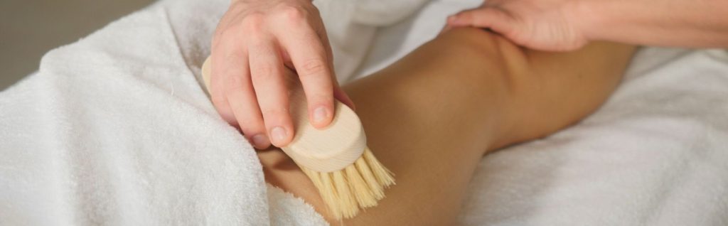 cepillado en seco de la piel