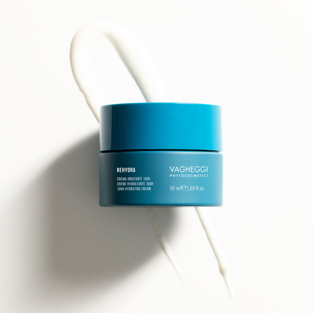 Crema facial hidratante 100H con ácido hialurónico para hidratación profunda y protección diaria