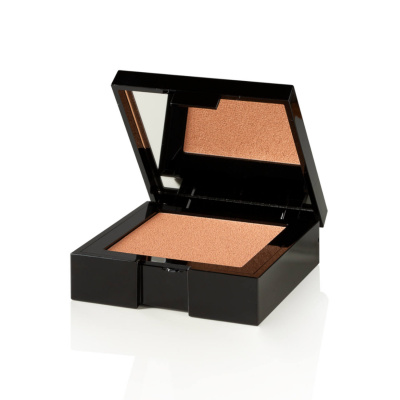 Fondotinta Compatto SPF50 N.20, base compacta en crema con cobertura modulable y protección solar.